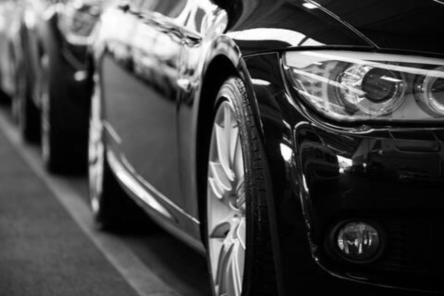 automobiles-automotives-black